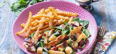 AVIKO Zig Zag fries with chicken salad, crispy bacon, baby spinach and yogurt sauce