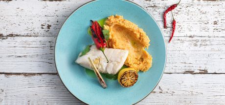 Cod stewed in wine, chili, coriander, lemongrass with AVIKO Purée with carrot